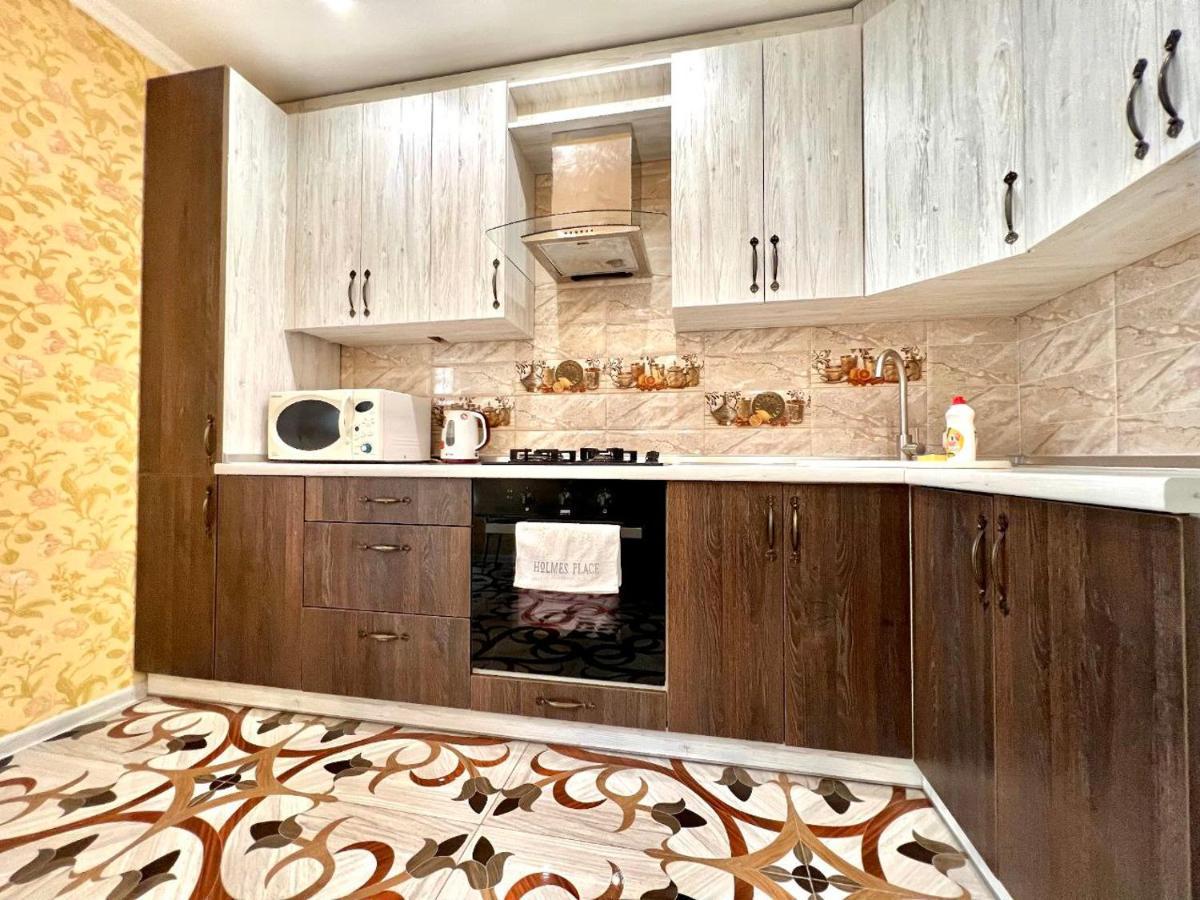 Apartpoltava Двокімнатні Апартаменти, До 6 Спальних Місць, Кутова Ванна, Корпусний Парк, Документи Для Відрядження ภายนอก รูปภาพ